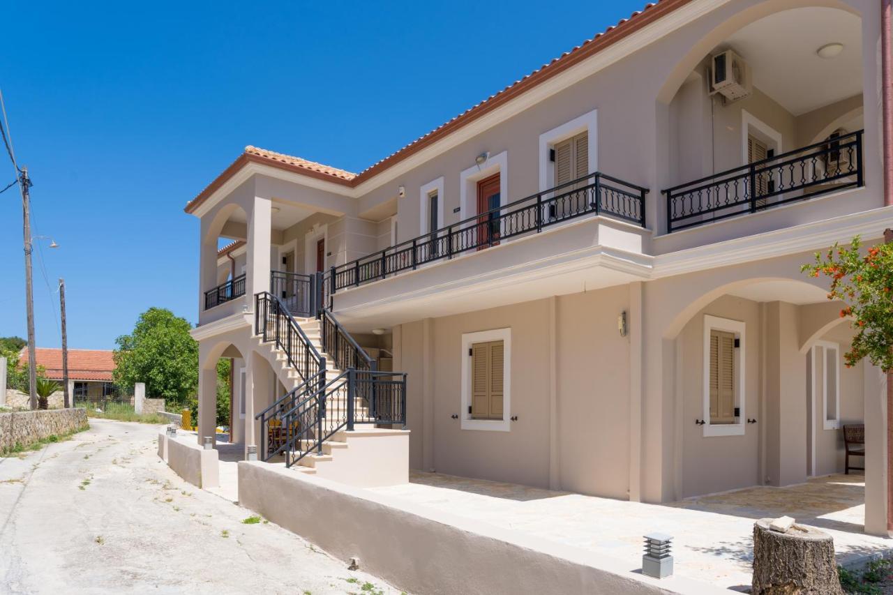 Vilatoria Guesthouse Agia Thekli Exteriör bild