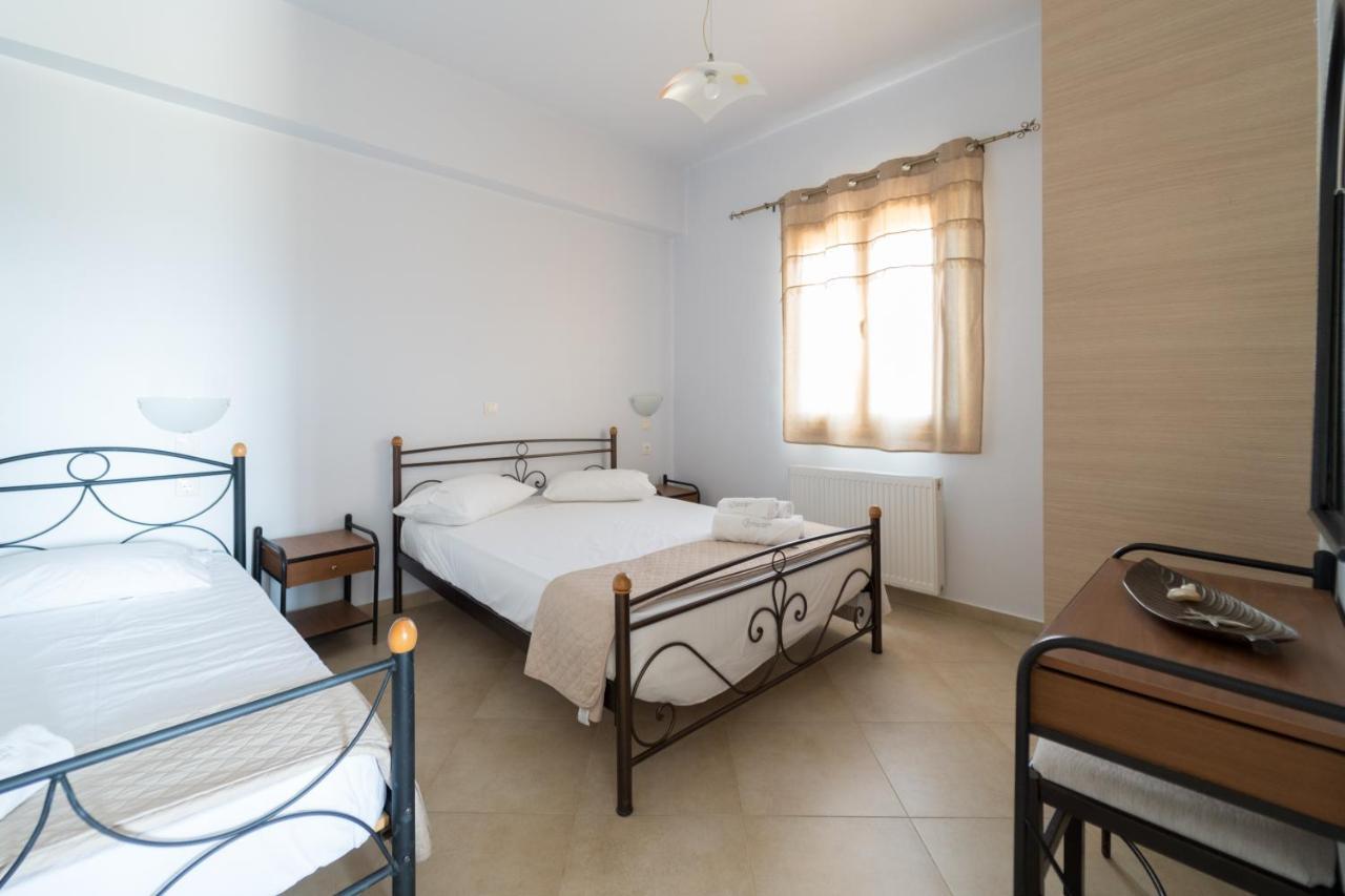 Vilatoria Guesthouse Agia Thekli Exteriör bild