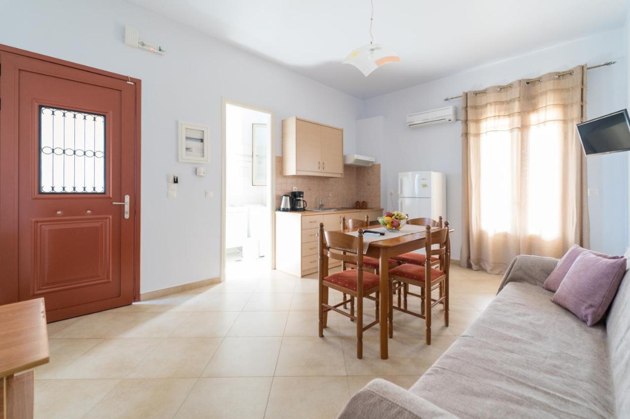 Vilatoria Guesthouse Agia Thekli Exteriör bild